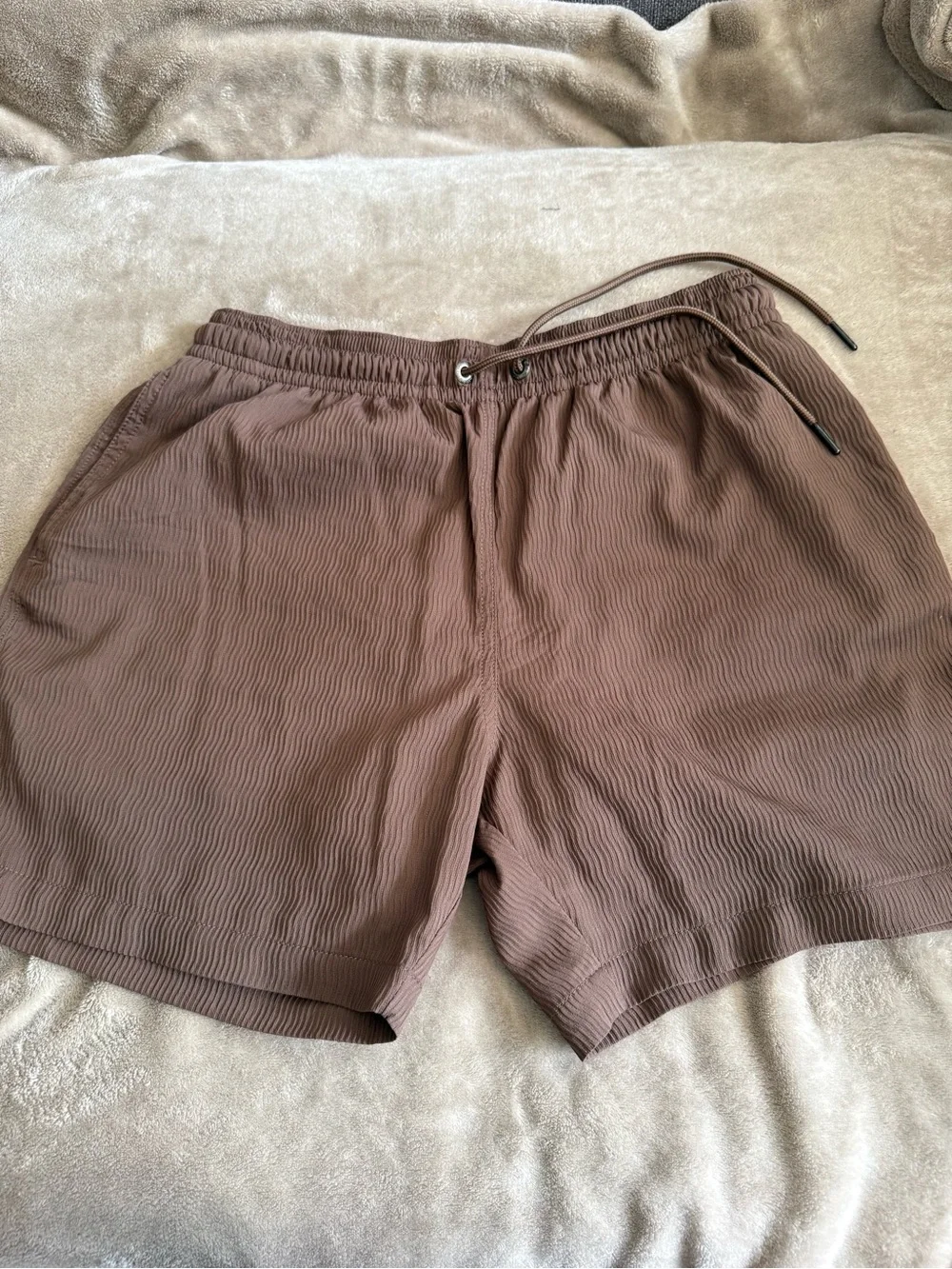 chubbies Brown Textured Drawstring Swim Trunks